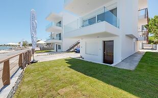 Costa Vasia Suites & Apartments