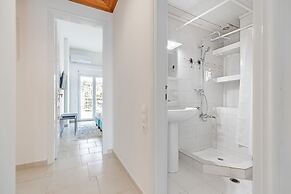 Costa Vasia Suites & Apartments