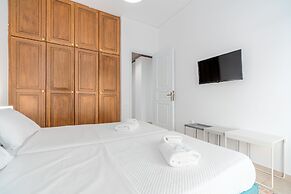 Costa Vasia Suites & Apartments