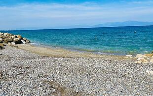 Costa Vasia Suites & Apartments