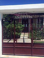 Costa Vasia Suites & Apartments