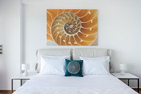 Costa Vasia Suites & Apartments