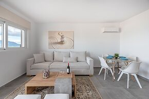 Costa Vasia Suites & Apartments