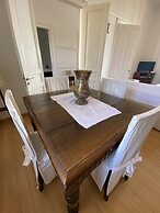 Costa Vasia Suites & Apartments