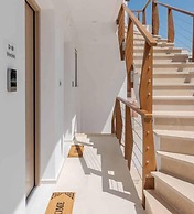 Costa Vasia Suites & Apartments