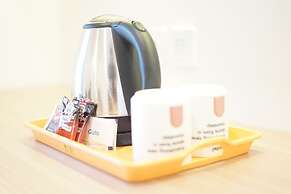 Apatel Roseville SOHO & Suite