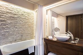 Ioana Hotels