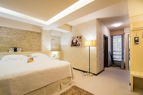 Ioana Hotels