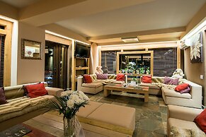 Ioana Hotels