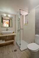 Alykes Park Bungalows & Apt