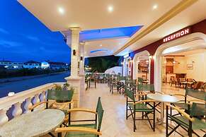 Alykes Park Bungalows & Apt