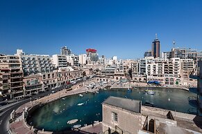 123 MAINSTREET boutique hotel