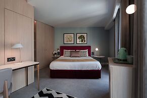 123 MAINSTREET boutique hotel