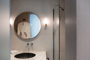 123 MAINSTREET boutique hotel