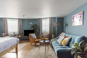 West Beach Hotel Brighton