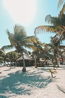 Cabañas Ecoturisticas Costa Maya