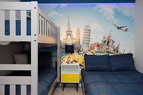 Gorgeous Themed Townhome at Windsor at Westside WW8915