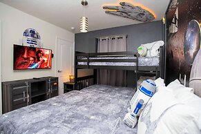 Gorgeous Themed Townhome at Windsor at Westside WW8915