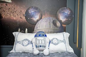 Gorgeous Themed Townhome at Windsor at Westside WW8915