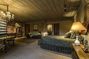 Hospedaria Casa da Pedra