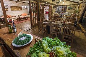 Hospedaria Casa da Pedra