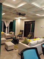 Paradise in Coral View Roatan