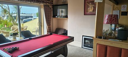 The Sands Hotel