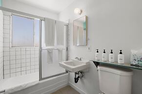 Sagewater Springs - Adult Only