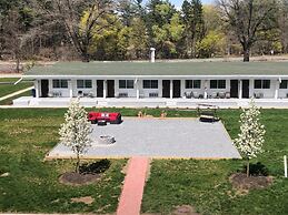 The Minuteman Inn