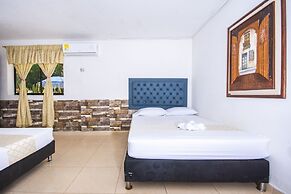 Hotel Familia Casa Blanca