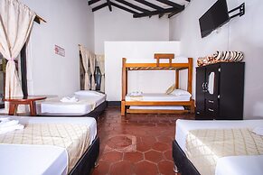 Hotel Familia Casa Blanca