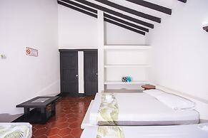 Hotel Familia Casa Blanca