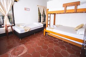 Hotel Familia Casa Blanca