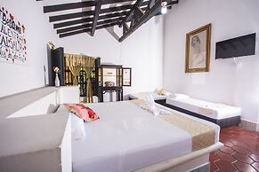 Hotel Familia Casa Blanca