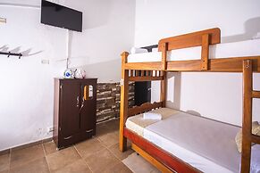 Hotel Familia Casa Blanca