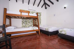 Hotel Familia Casa Blanca