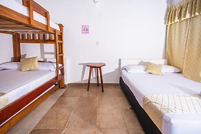 Hotel Familia Casa Blanca