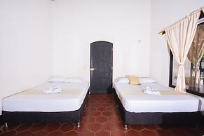 Hotel Familia Casa Blanca