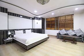 Hotel Avinash Residency