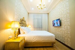 Royal Residence Hotel