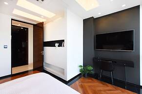 Tower Sea View Luxury 32 Floor Apartment