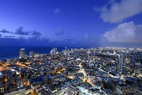 Tower Sea View Luxury 32 Floor Apartment