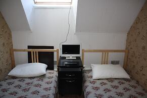 Mini Hotel Avrora - Hostel