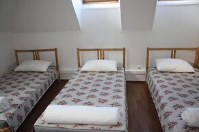 Mini Hotel Avrora - Hostel