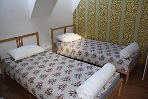 Mini Hotel Avrora - Hostel