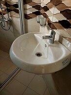 Golden View Hotel Ibanda