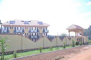 Golden View Hotel Ibanda