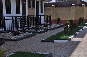 Golden View Hotel Ibanda