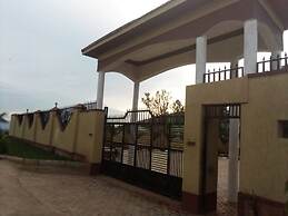 Golden View Hotel Ibanda