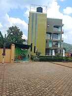 Golden View Hotel Ibanda